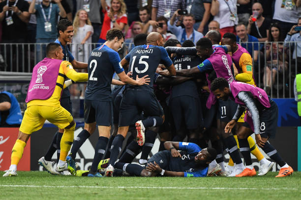 少年尝试更 少年尝试更