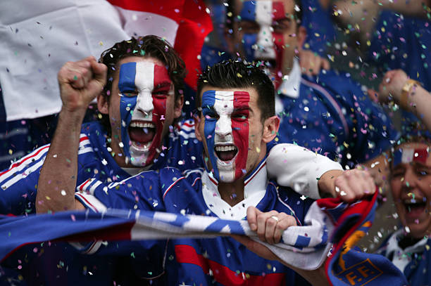 围却逐渐升 围却逐渐升